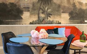 Luxury Singular Apartments Orange